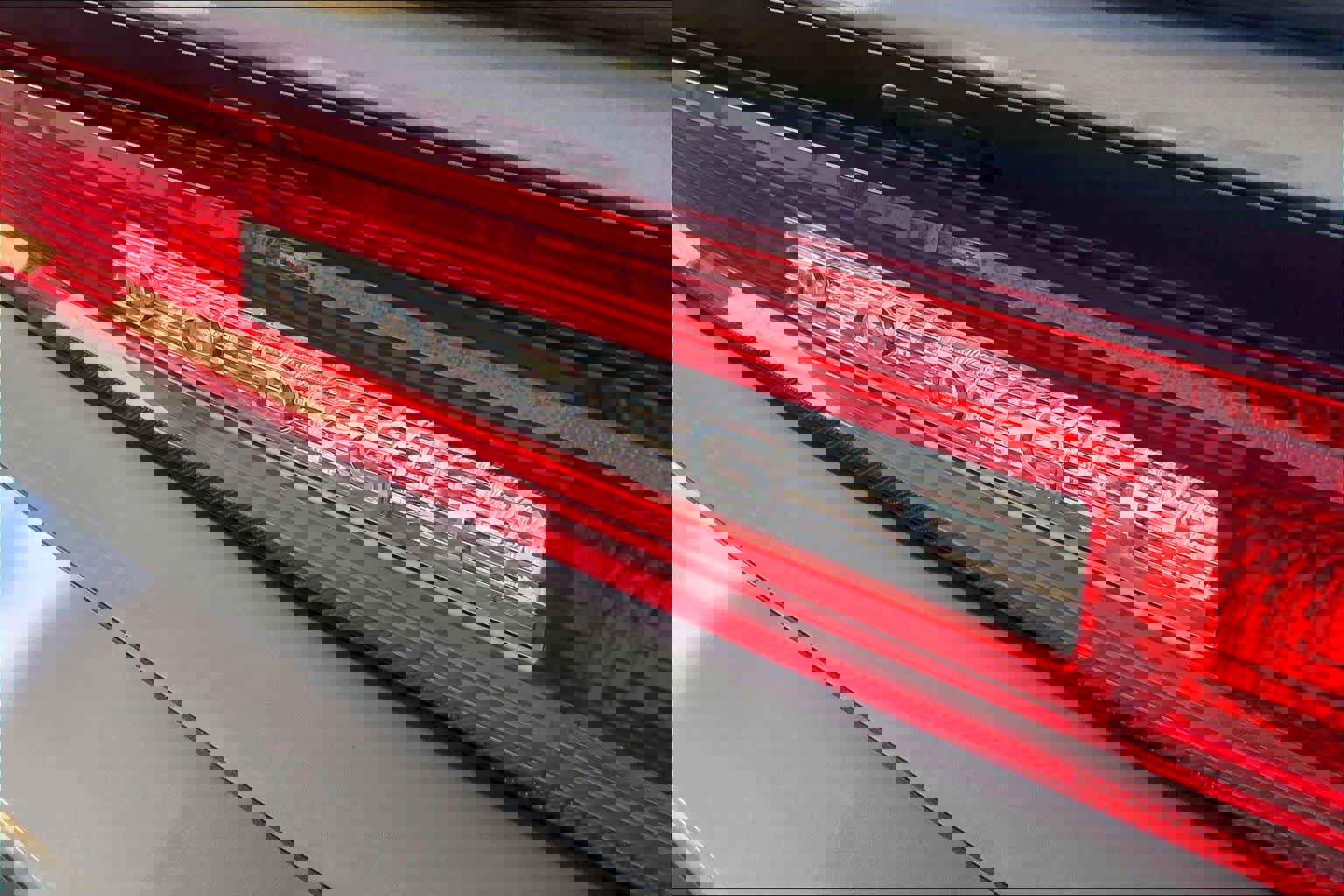 Used 2014 Dodge Challenger R/T image 32