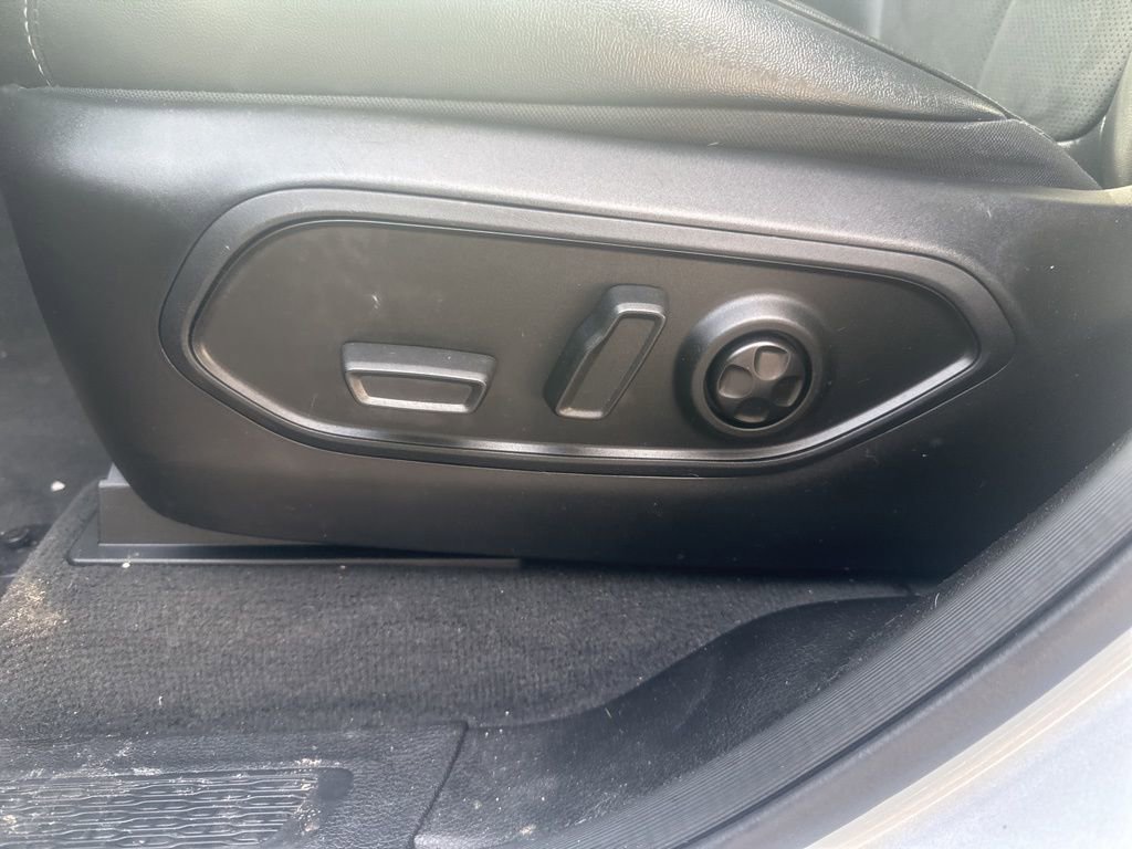 Used 2024 Jeep Grand Cherokee Altitude image 10