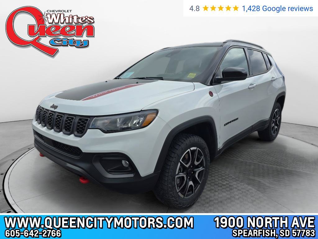 Used 2025 Jeep Compass Trailhawk AWD/4WD video 1
