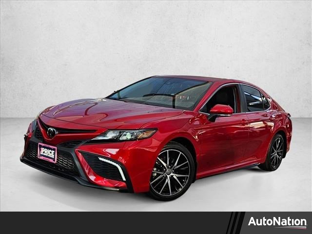 Used 2024 Toyota Camry SE