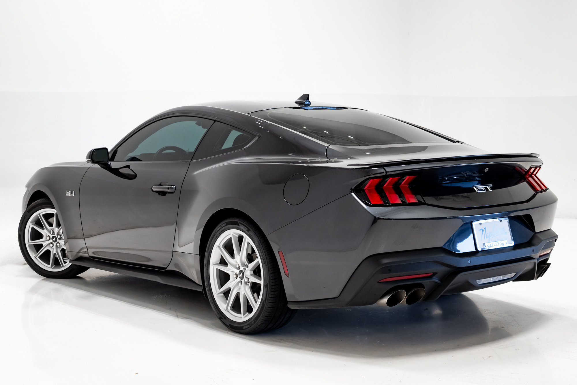 Used 2024 Ford Mustang GT Premium RWD image 29
