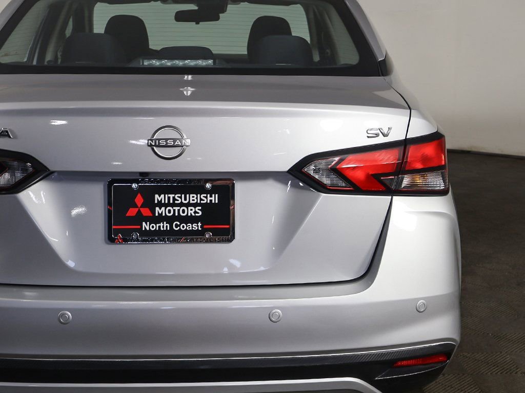 Used 2024 Nissan Versa SV w/ Trunk Package FWD image 13