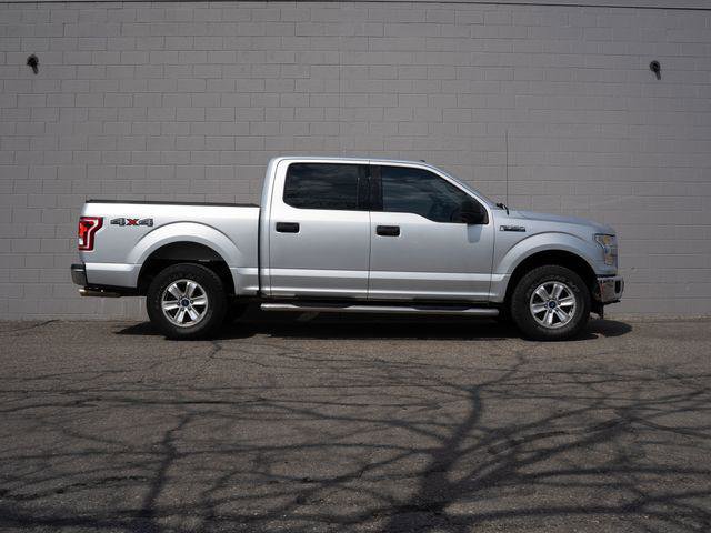 Used 2017 Ford F150 XLT AWD/4WD image 8