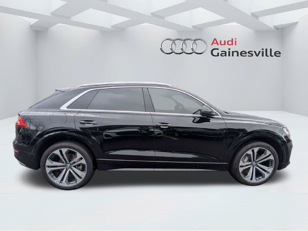 Used 2020 Audi Q8 Premium Plus AWD/4WD image 2