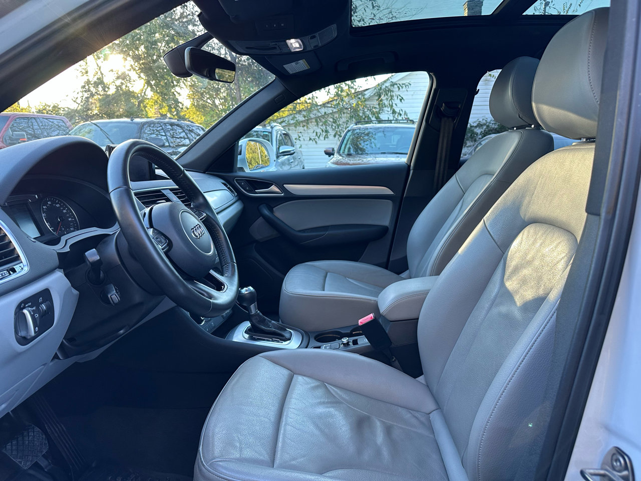 Used 2017 Audi Q3 2.0T Premium Plus image 9