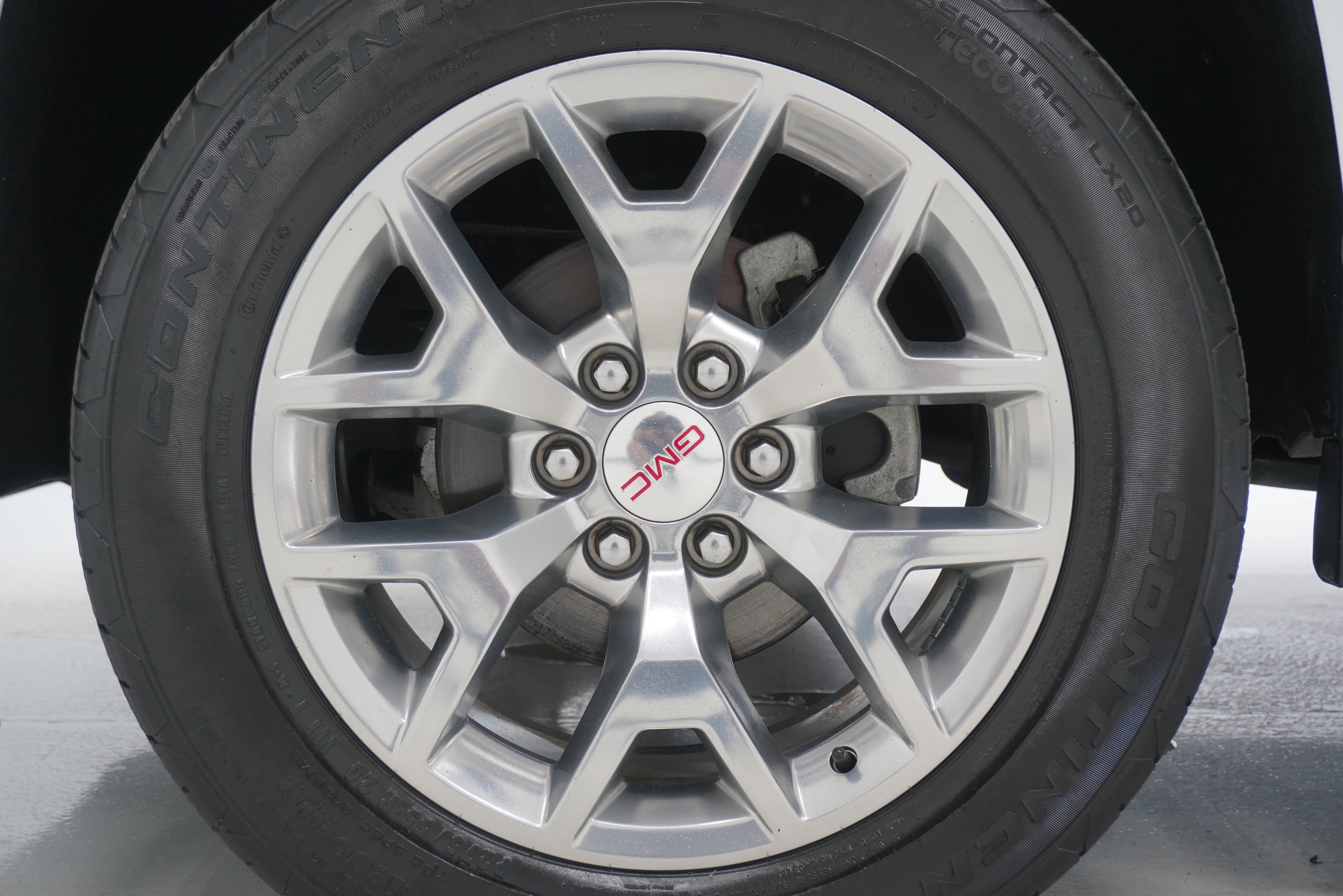 Used 2019 GMC Yukon XL SLE w/ SLE Value Package image 27