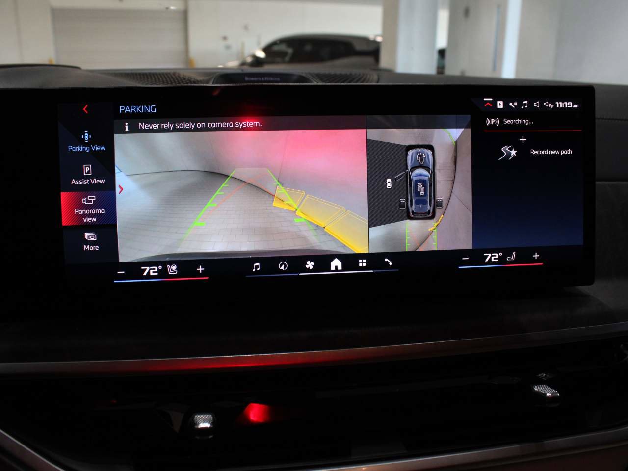 Certified 2024 BMW X7 M60i w/ Executive Package image 20