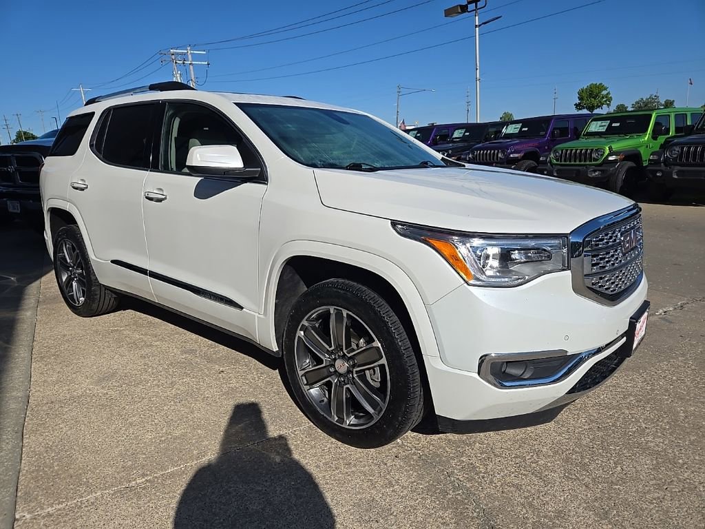 Used 2019 GMC Acadia Denali AWD/4WD image 13