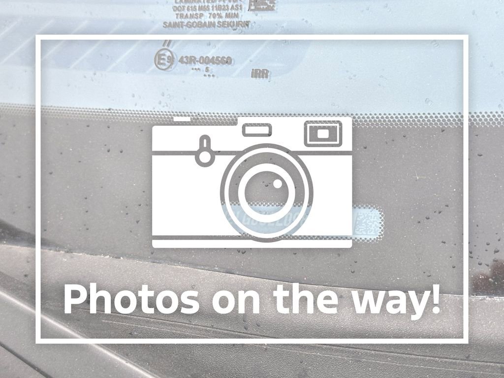 Used 2025 Lincoln Navigator Reserve image 2