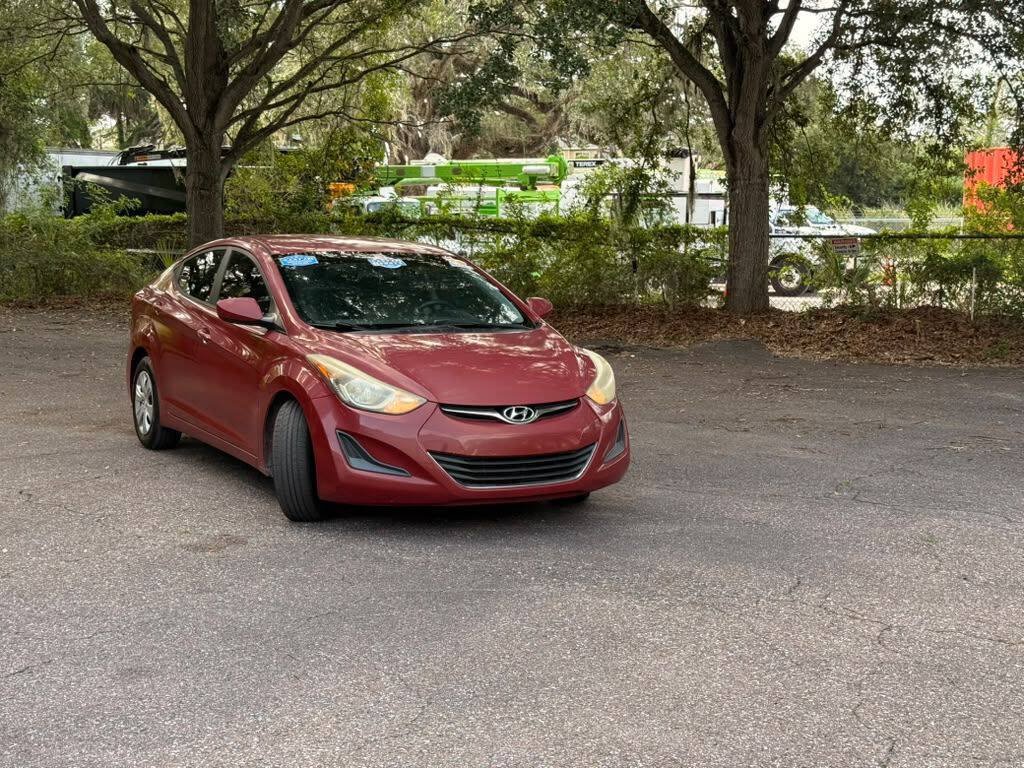 Used 2016 Hyundai Elantra SE FWD image 3