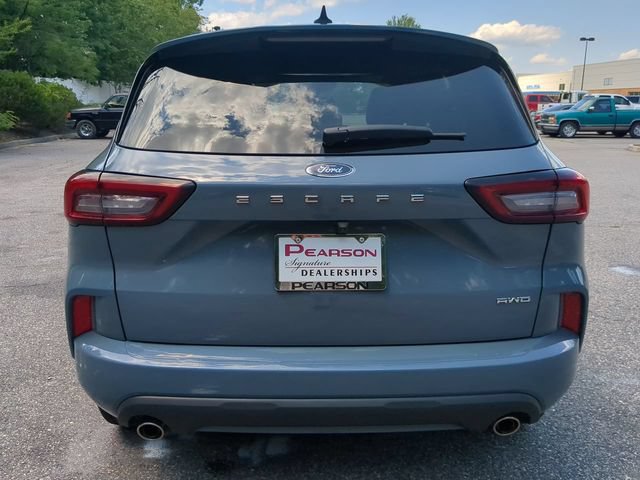 Used 2024 Ford Escape ST-Line AWD/4WD image 5