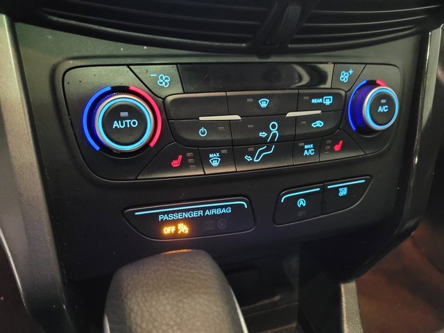 Used 2018 Ford Escape SE w/ SE SYNC Package image 35