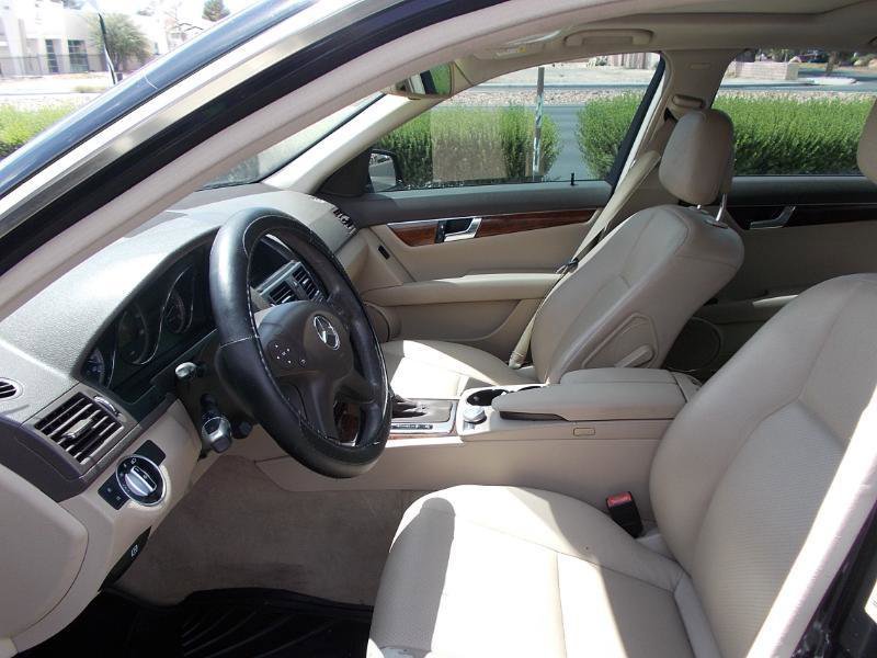 Used 2011 Mercedes-Benz C 300 Sedan image 12