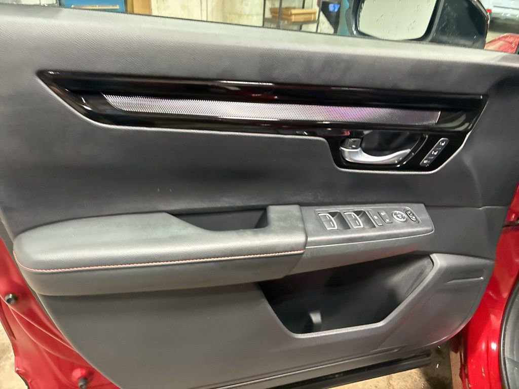 Used 2023 Honda CR-V Sport Touring image 5