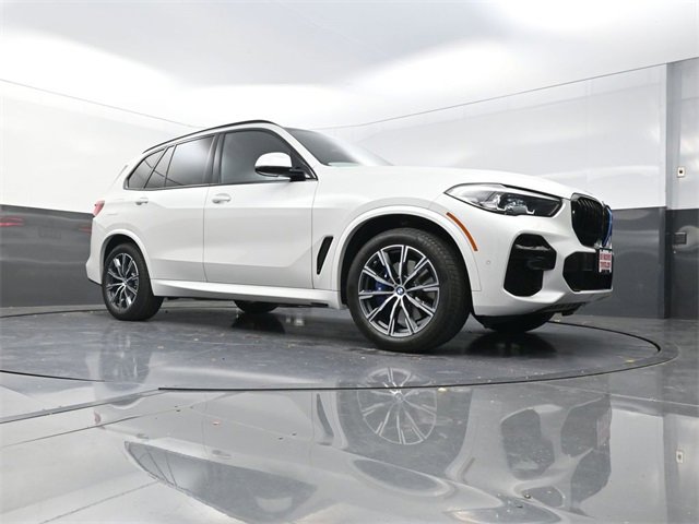 Used 2022 BMW X5 xDrive40i w/ M Sport Package image 27