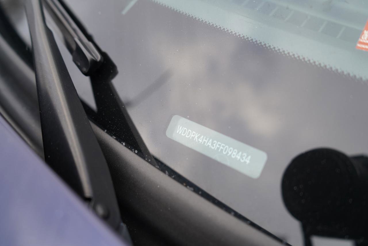 Used 2015 Mercedes-Benz SLK 250 image 31