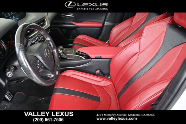 Used 2019 Lexus UX 200 F Sport w/ F Sport Premium Package FWD image 9