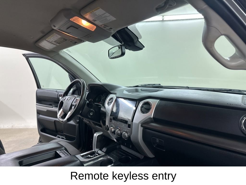 Used 2019 Toyota Tundra SR5 w/ SR5 Upgrade Package AWD/4WD image 21