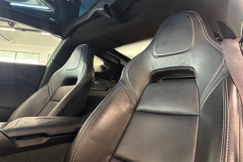 Used 2016 Chevrolet Corvette Stingray Coupe w/ Battery Protection Package image 13