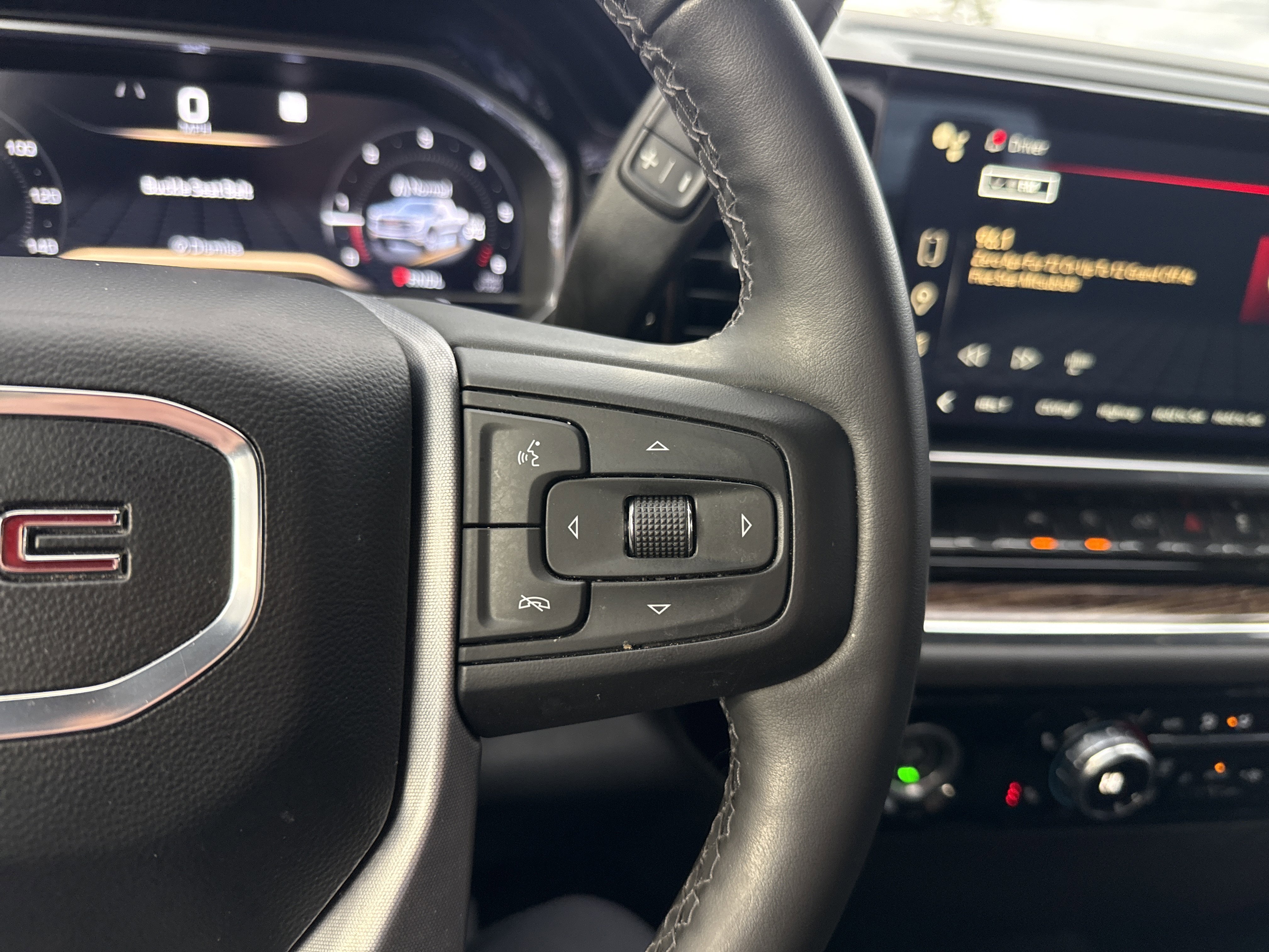 Used 2023 GMC Sierra 1500 Elevation image 19