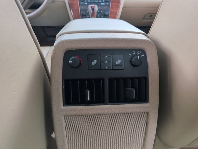 Used 2006 Cadillac STS w/ Preferred Equipment Group AWD/4WD image 41