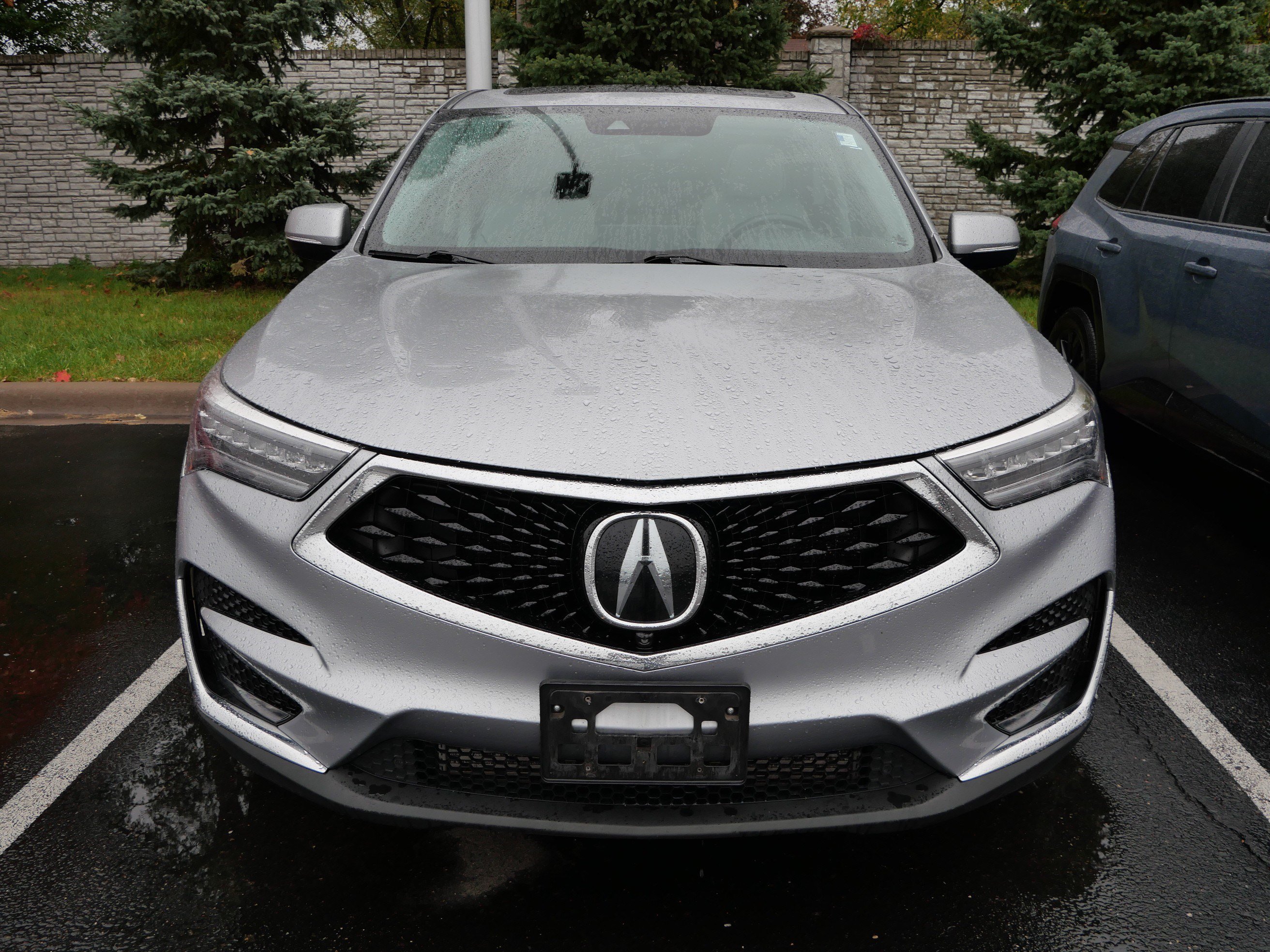 Used 2019 Acura RDX w/ Advance Package AWD/4WD image 2