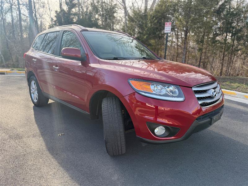 Used 2012 Hyundai Santa Fe Limited AWD/4WD image 2