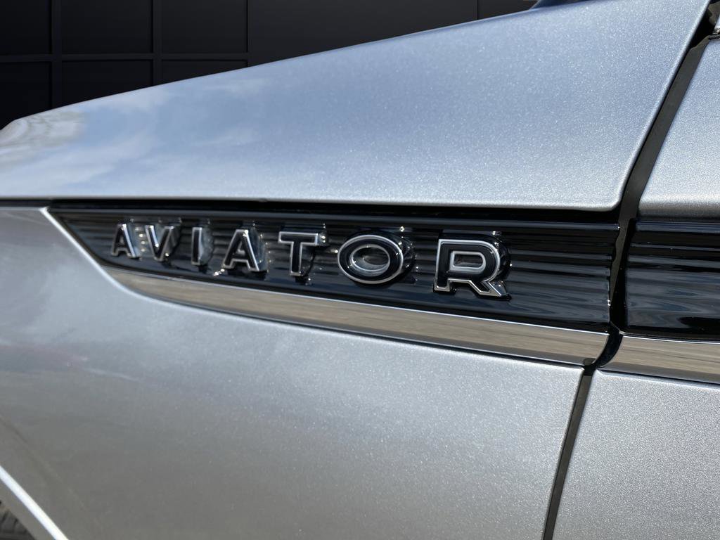 Used 2023 Lincoln Aviator Black Label w/ Dynamic Handling Package AWD/4WD image 50