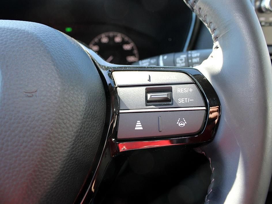 Used 2025 Honda CR-V EX-L image 14