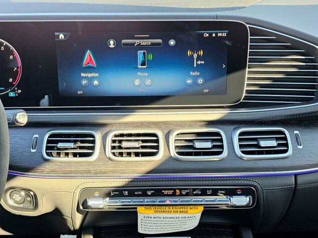 New 2026 Mercedes-Benz GLE 53 AMG 4MATIC Coupe image 37