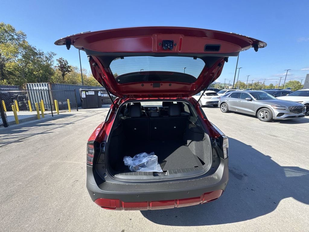 New 2026 Nissan Kicks SR w/ Cold Weather Package image 22