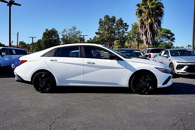 Certified 2026 Hyundai Elantra Sport image 7