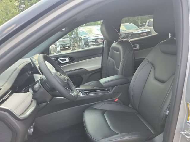 New 2026 Jeep Compass Limited AWD/4WD image 17