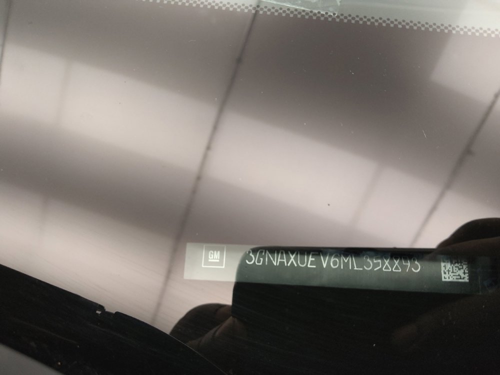 Used 2021 Chevrolet Equinox LT image 33