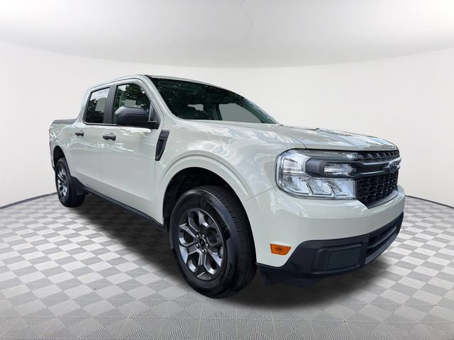 Used 2024 Ford Maverick XLT FWD image 3