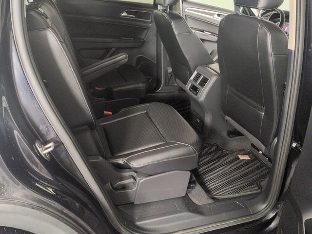 Used 2019 Volkswagen Atlas SEL R-Line AWD/4WD image 33