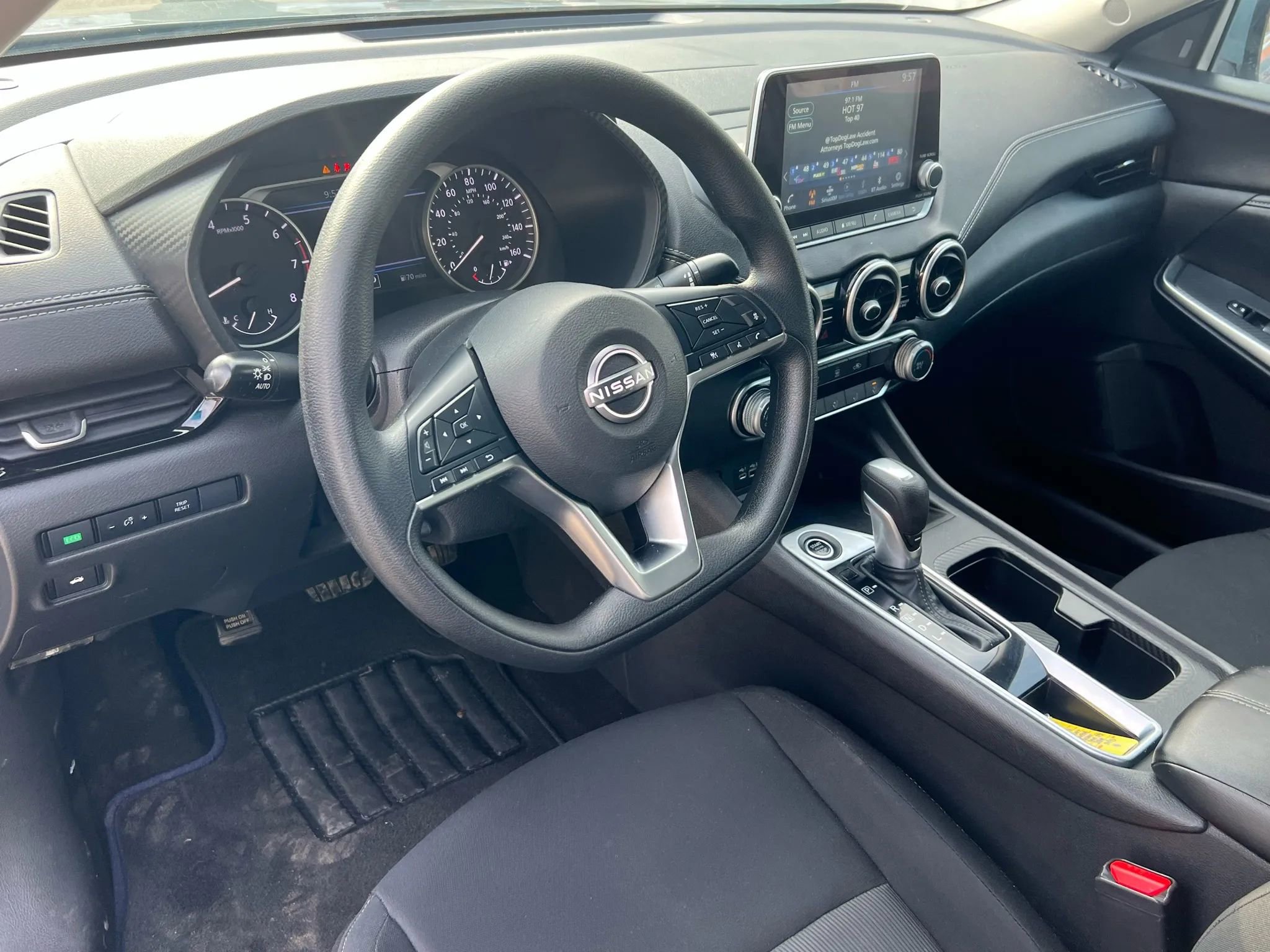 Used 2024 Nissan Sentra SV FWD image 12