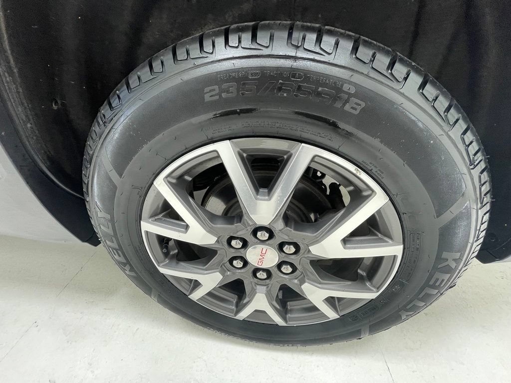 Used 2020 GMC Acadia SLE AWD/4WD image 11