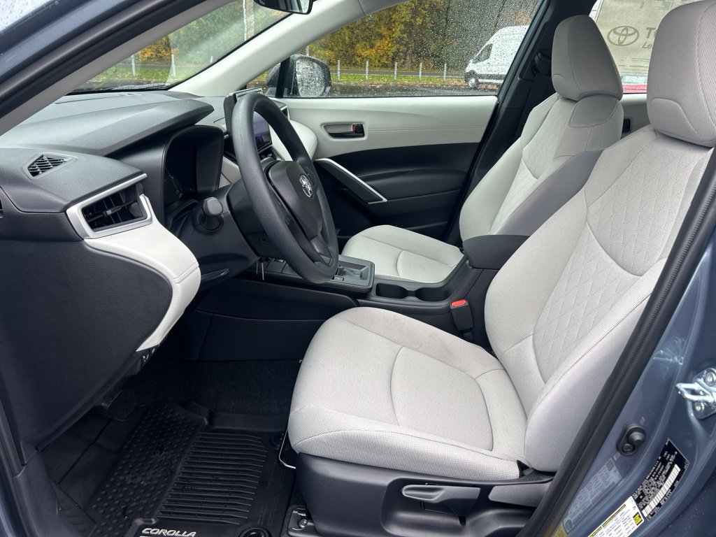 New 2026 Toyota Corolla Cross L AWD/4WD image 9