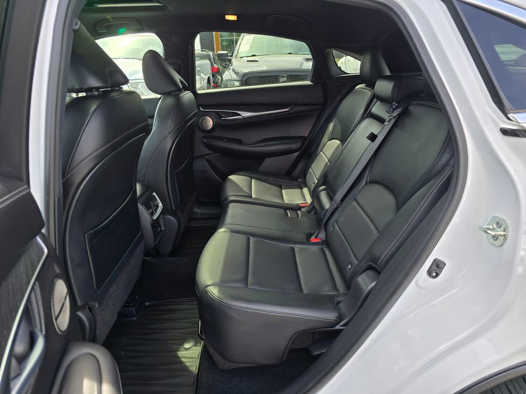 Used 2023 INFINITI QX55 Sensory w/ Lighting Package AWD/4WD image 15