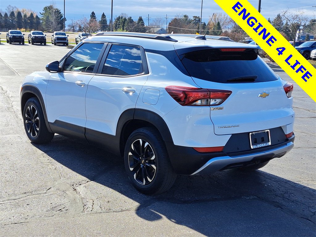 Used 2022 Chevrolet TrailBlazer LT w/ Convenience Package image 4