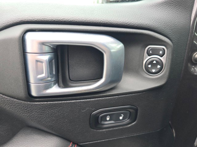 Certified 2021 Jeep Wrangler Unlimited Rubicon w/ Dual Top Group image 24