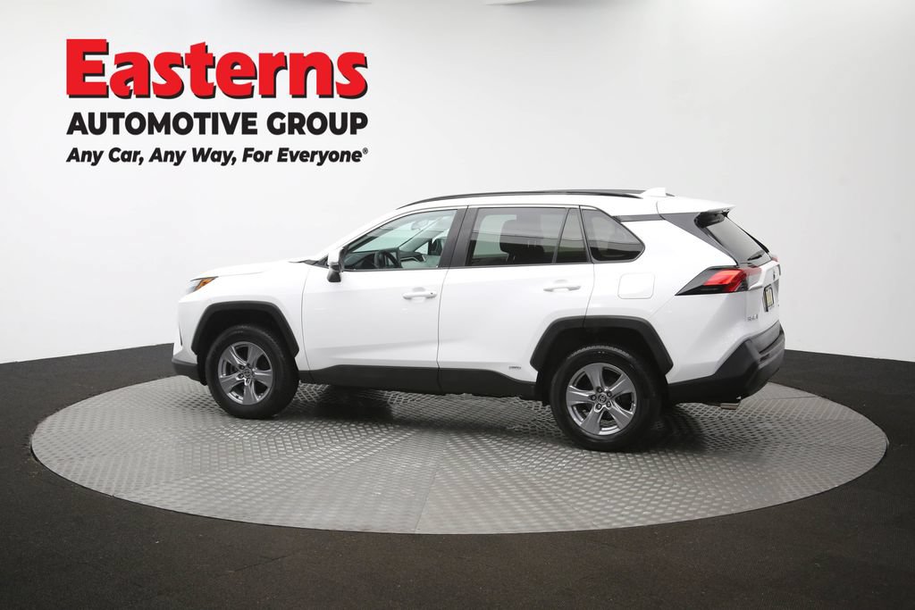 Used 2022 Toyota RAV4 XLE AWD/4WD image 61