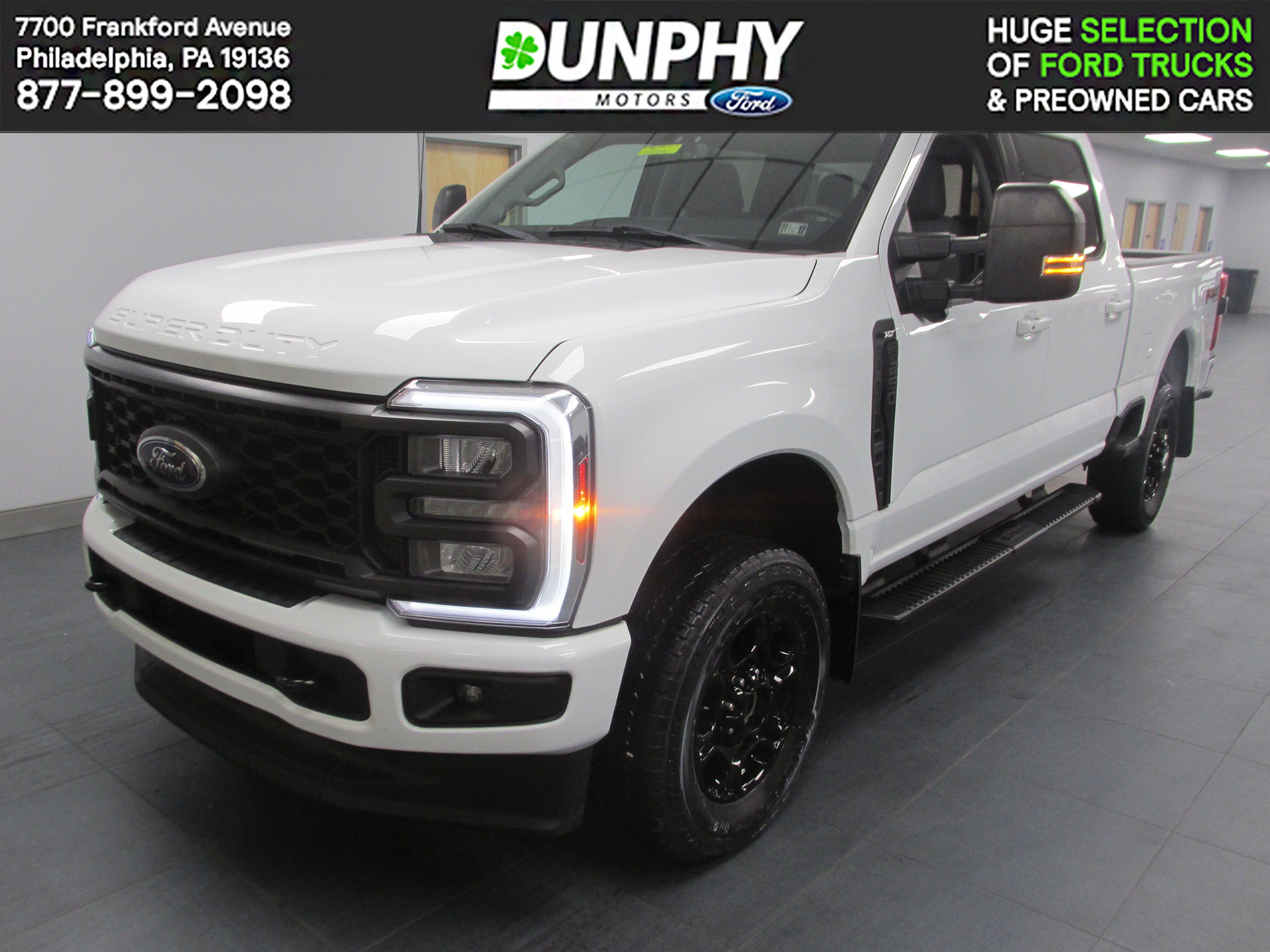 Used 2024 Ford F250 XLT w/ XLT Premium Package AWD/4WD image 1