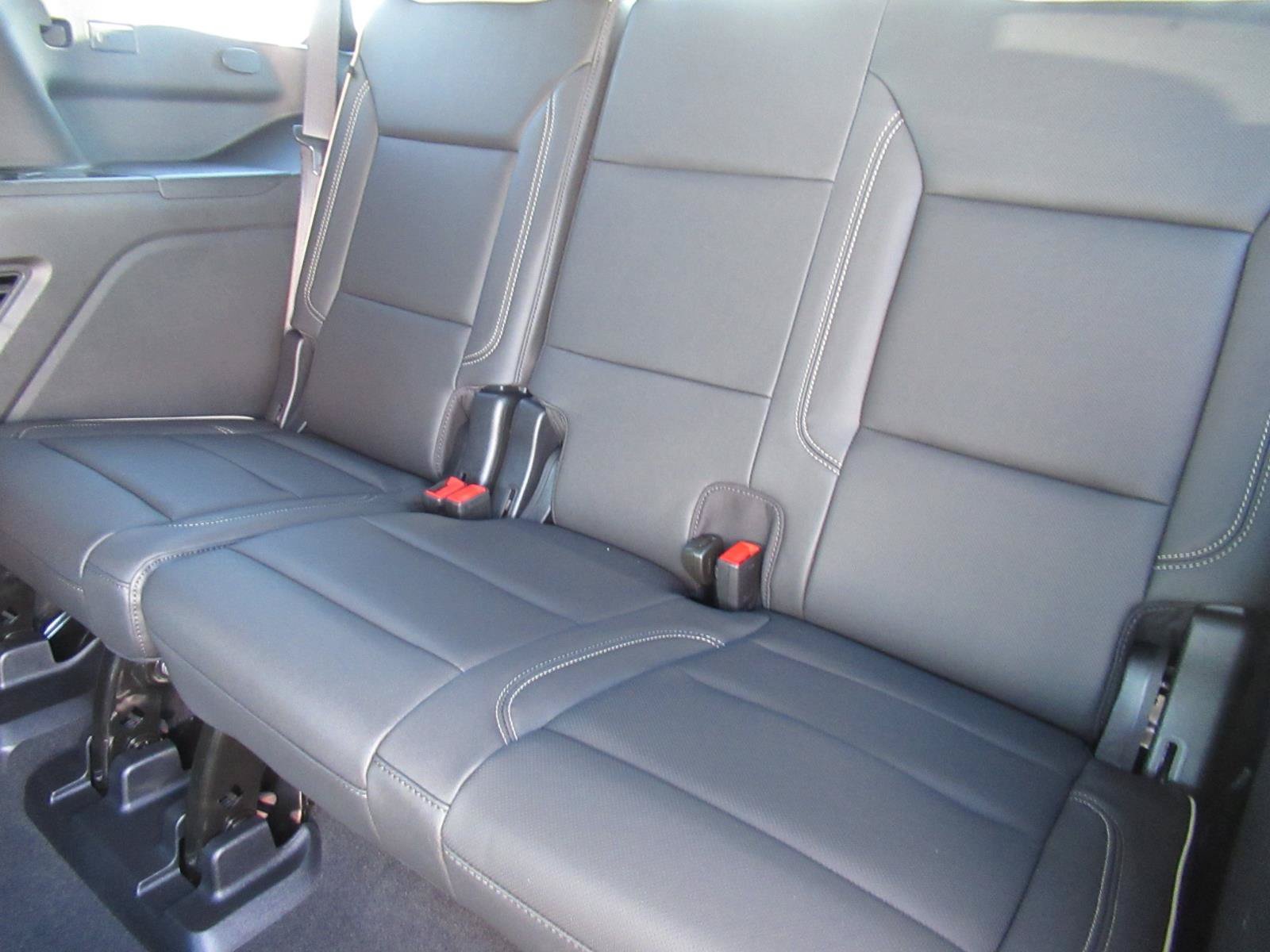 Used 2025 Chevrolet Tahoe Premier w/ Sun And Tow Package AWD/4WD image 40