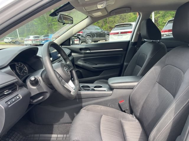 Used 2022 Nissan Altima 2.5 SV FWD image 7