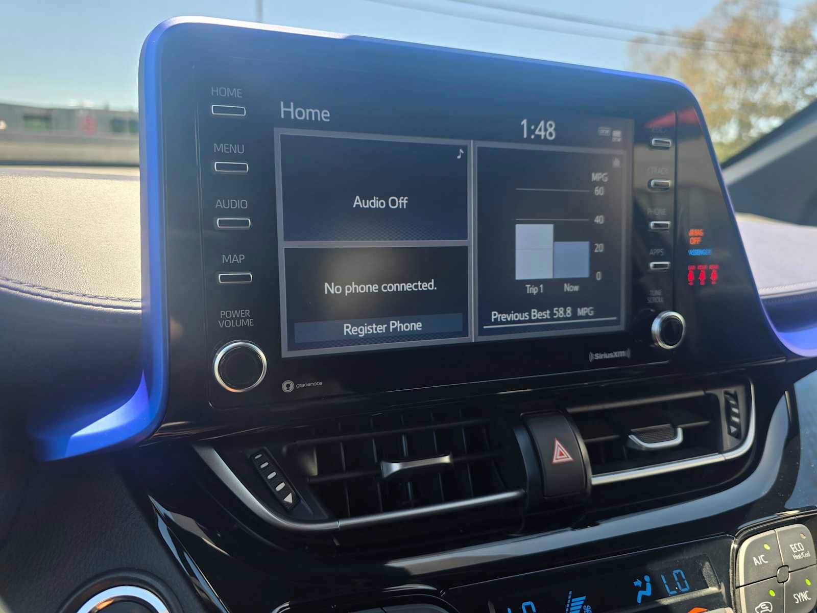 Used 2022 Toyota C-HR XLE FWD image 26