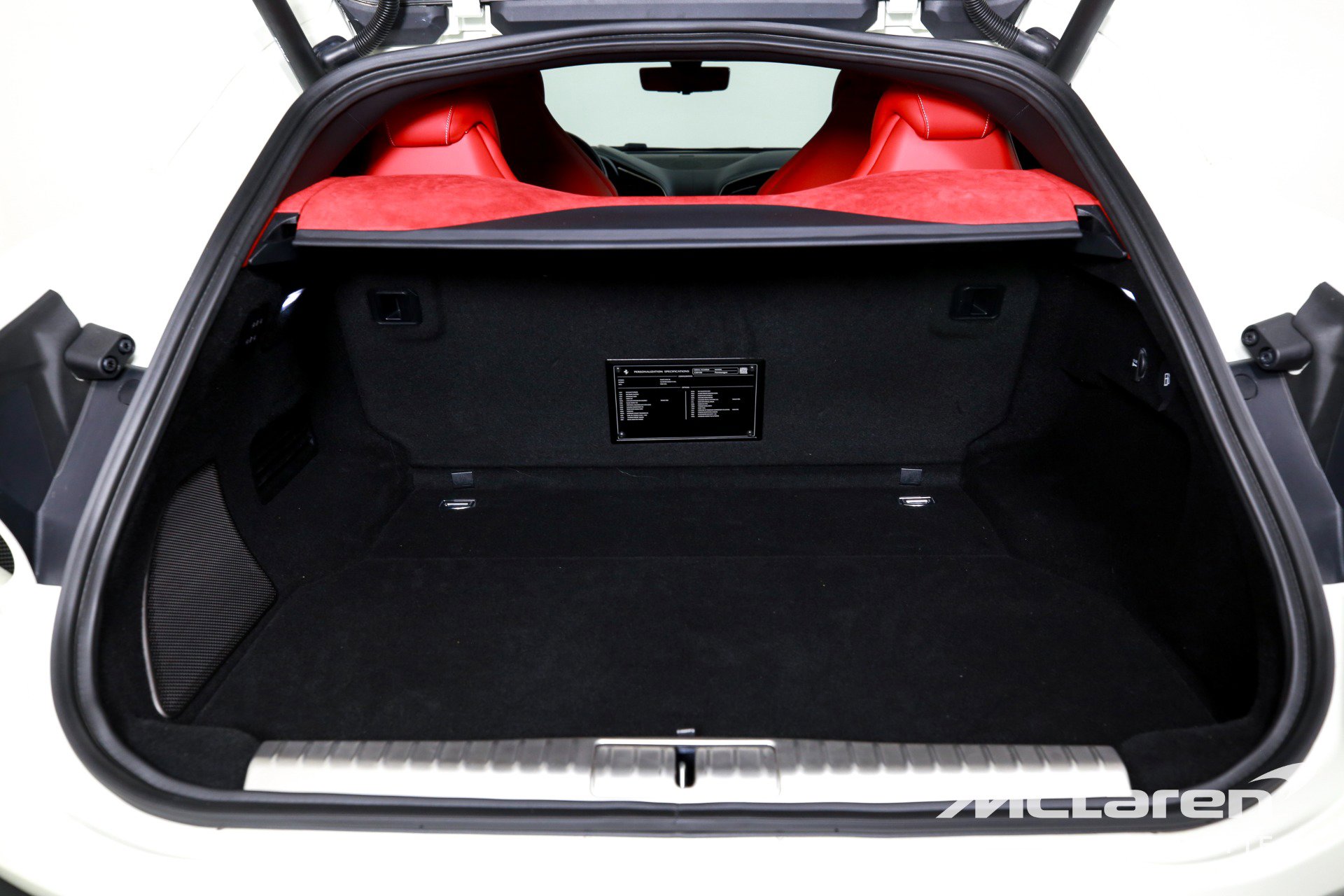 Used 2026 Ferrari Purosangue AWD/4WD image 21