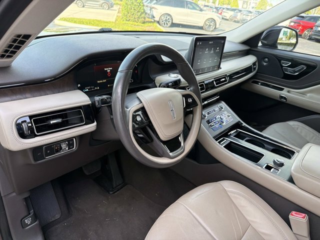 Used 2020 Lincoln Aviator Reserve w/ Elements Package Plus RWD image 15