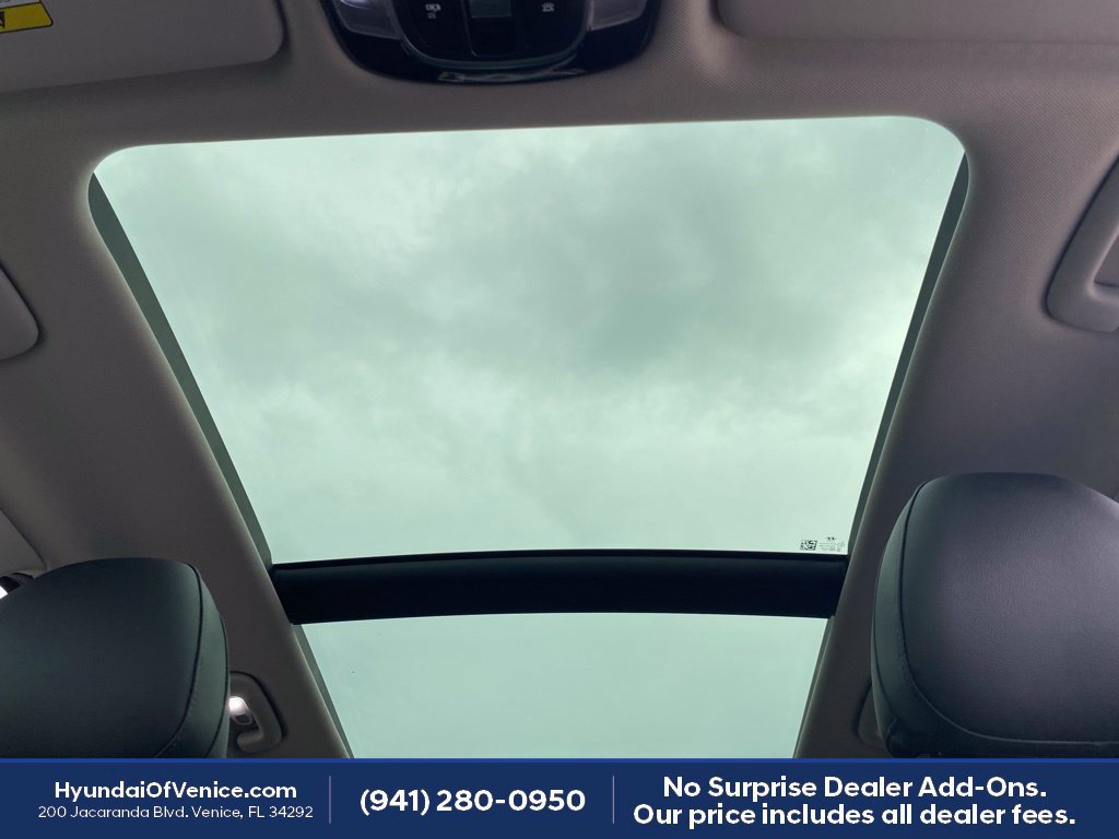 Used 2023 Hyundai Tucson Limited FWD image 8
